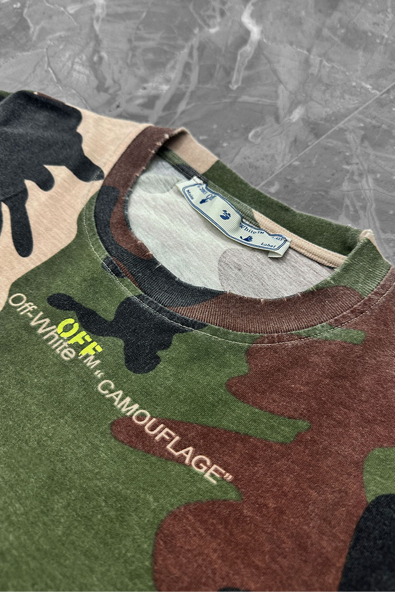 Off-White Оверсайз футболка Arrows Camo