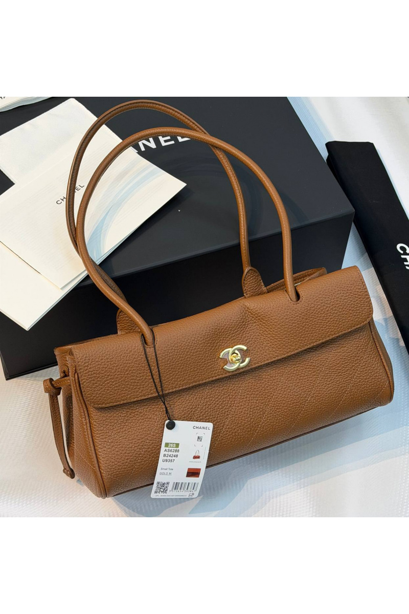 Chаnеl Кожаная сумка Shopping premium 15x32x11.5 см
