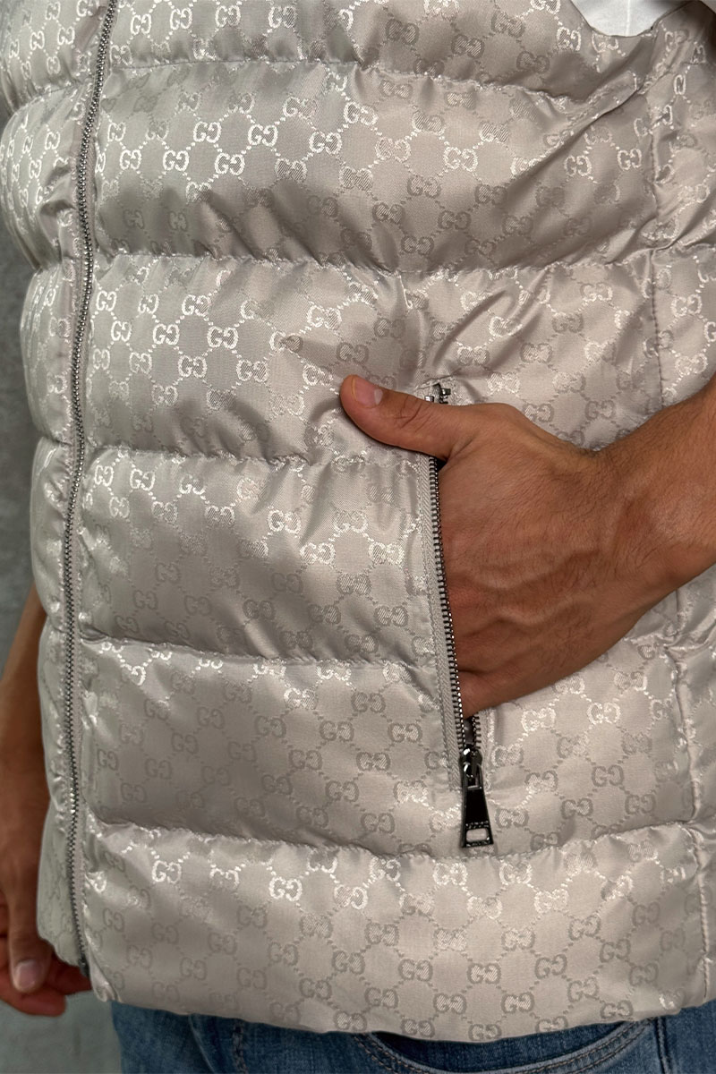 Gucci Мужской бежевый жилет GG monogram