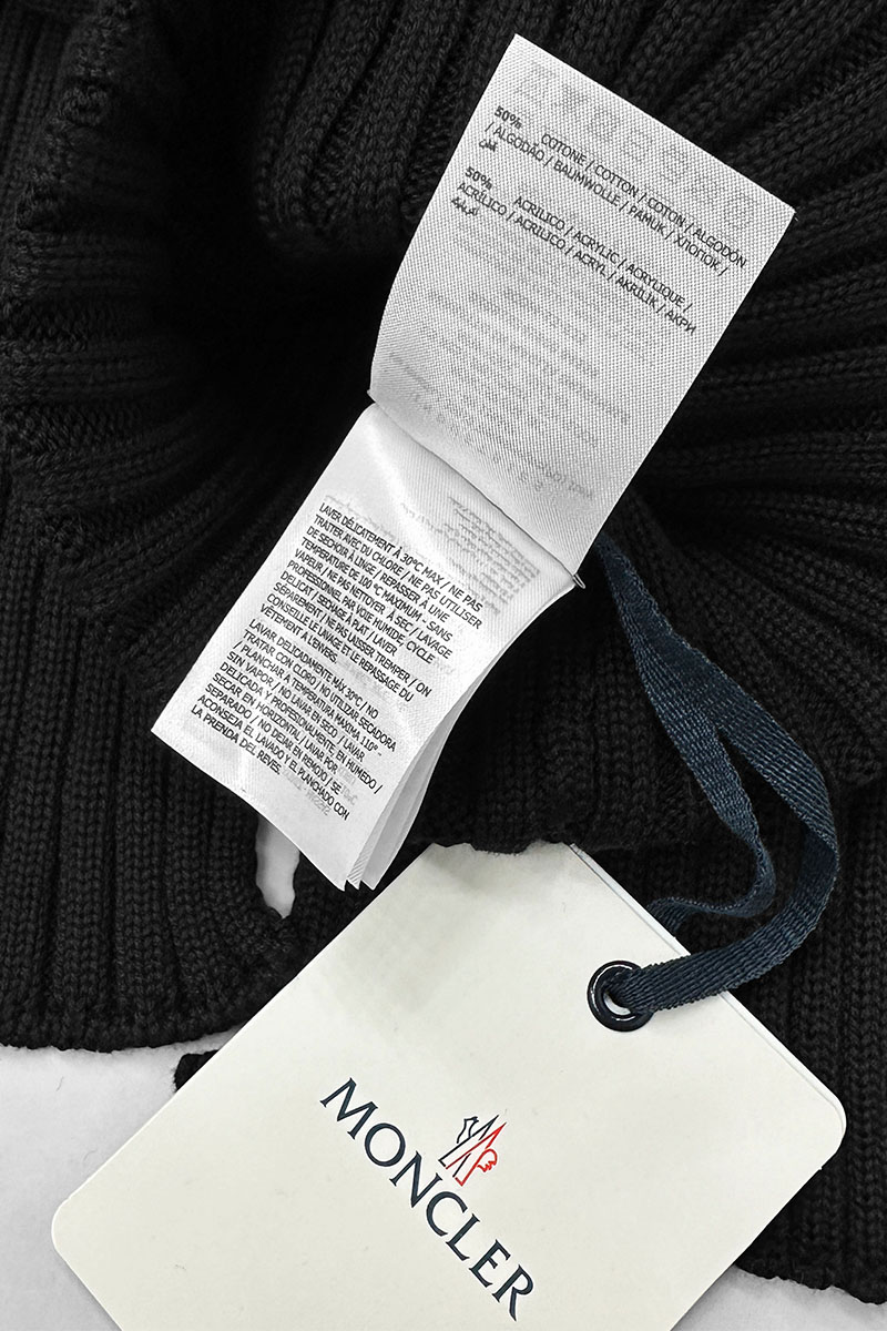 Moncler Комплект из шапки и шарфа чёрного цвета logo-patch