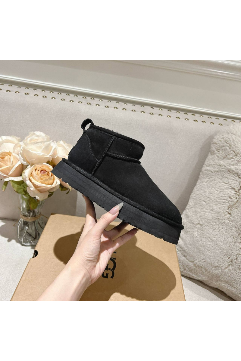 UGG Женские ботинки Classic Ultra Mini Platform - Black