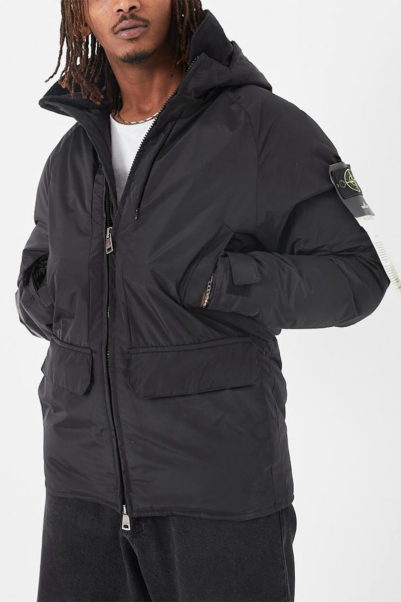 Stone Island Парка чёрного цвета compass-patch