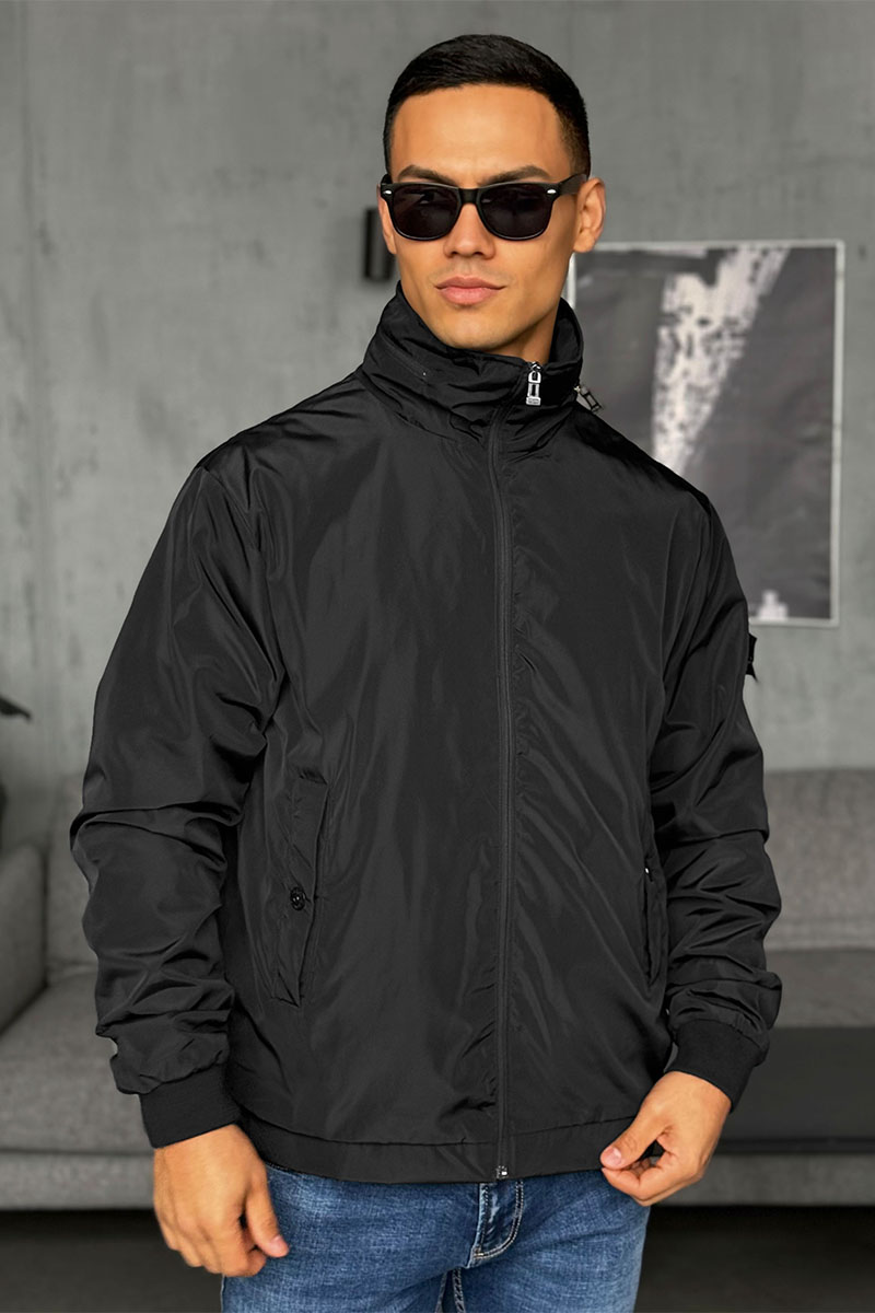 Stone Island Мужская чёрная куртка с патчем на плече