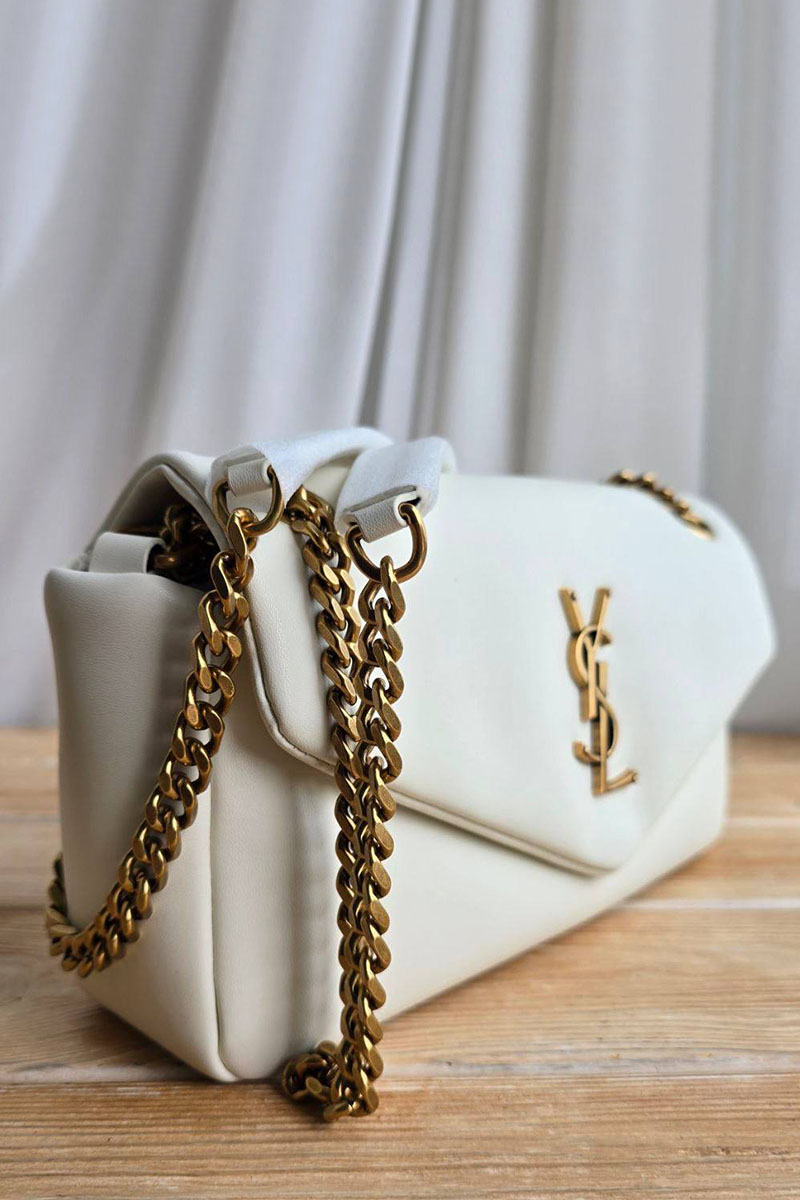 Yves Saint Laurent Кожаная сумка Calypso 24x11 см