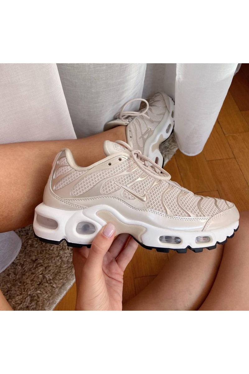 Nike Кроссовки Air Max Plus - Beige / White