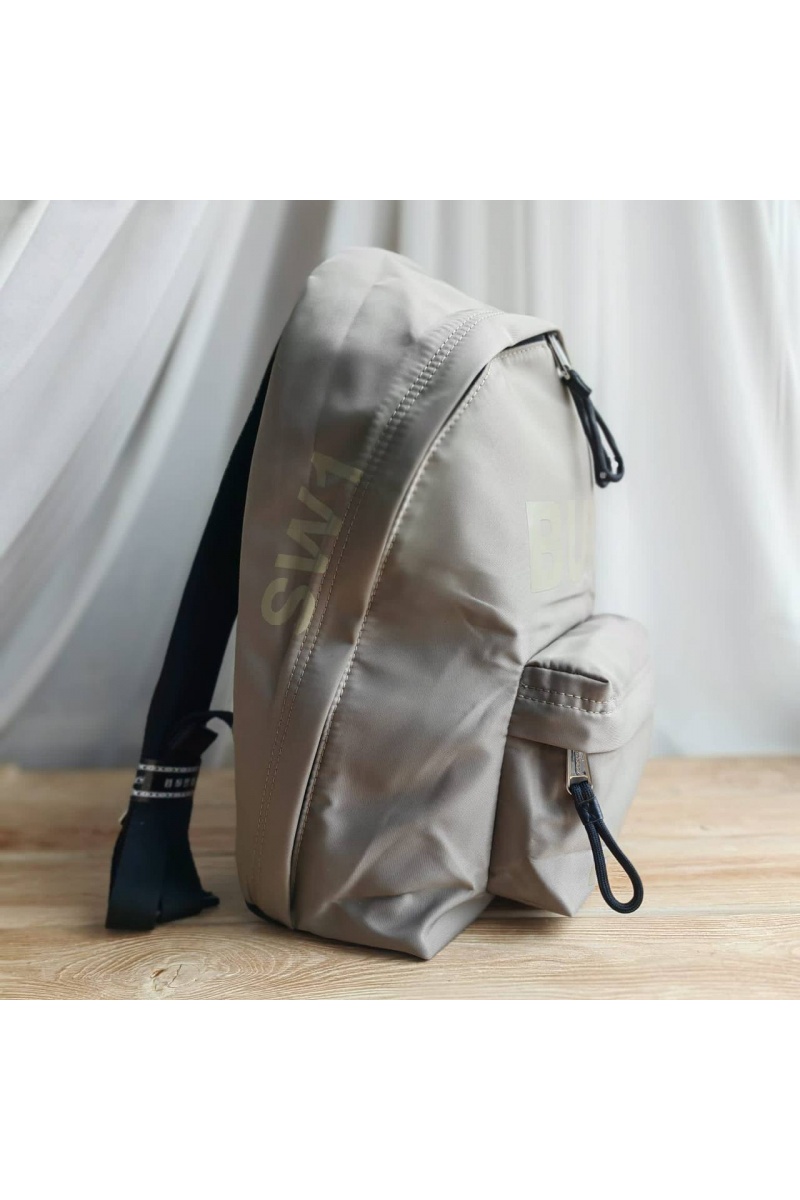 Burberry Нейлоновый рюкзак Horseferry logo 40x30 см