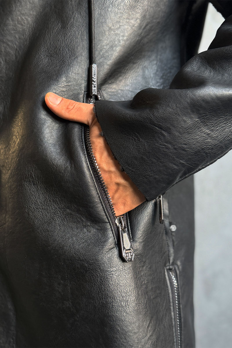 Philliр Рlеin Мужское утеплённое пальто чёрного цвета 