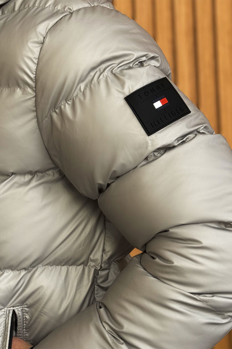 Tommy Hilfiger Мужская куртка logo-patch - Grey