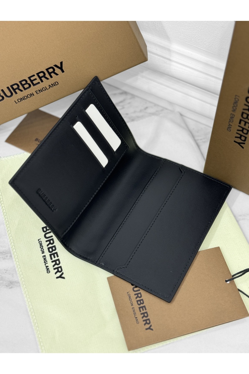 Burberry Кожаная обложка для паспорта Check Premium 14x10x2 см
