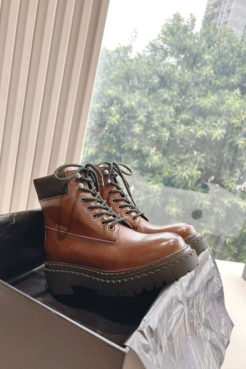 Prada Женские коричневые ботинки Premium