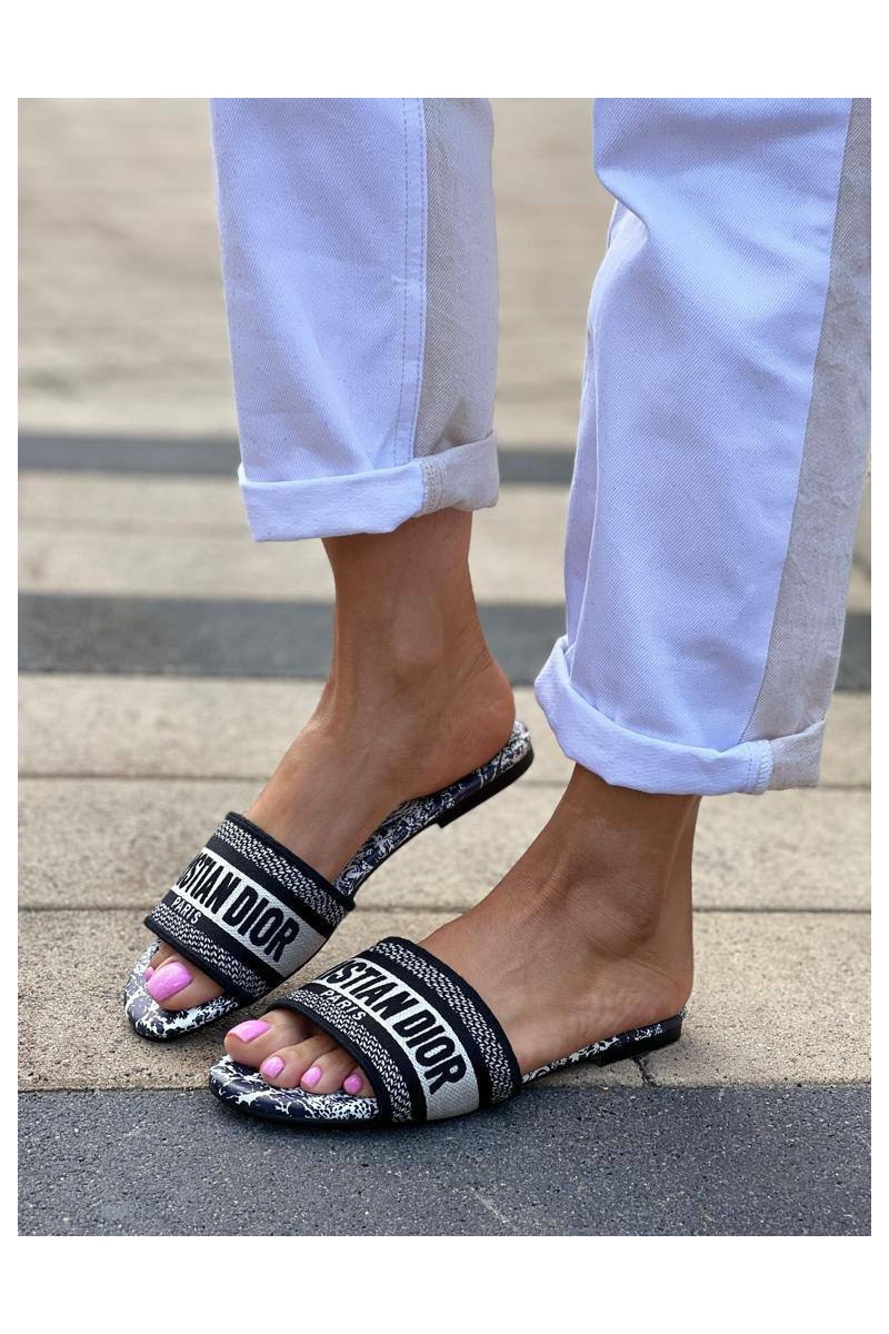 Dior Женские шлепанцы Dway Slide Embroidered Cotton