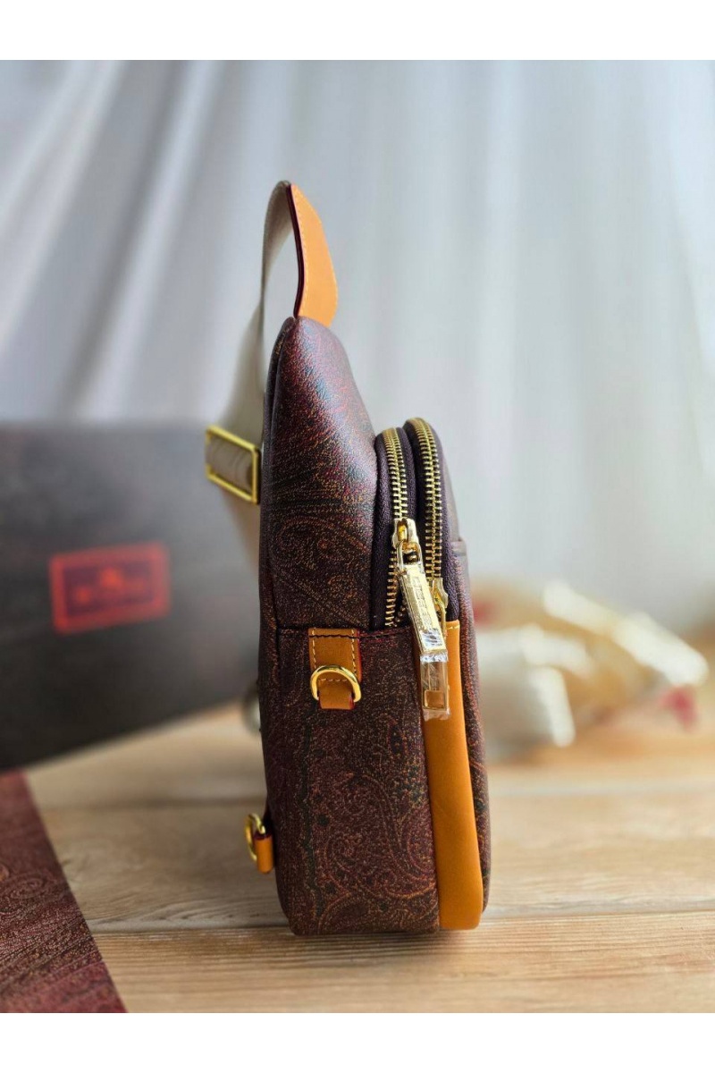 Etro Кожаная сумка Sling с узором пейсли 28x18 см