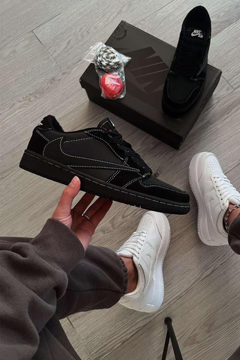 Nike Кроссовки AJ1 x Travis Scott "Black Phantom" Premium