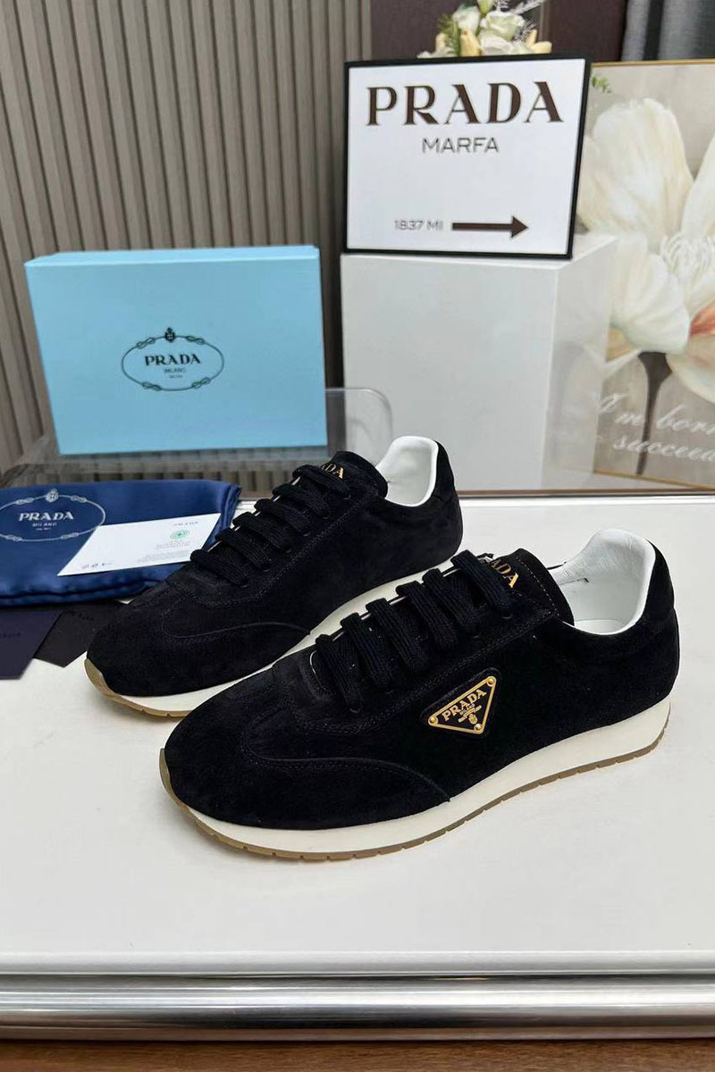 Prada Женские замшевые кроссовки Premium - Black