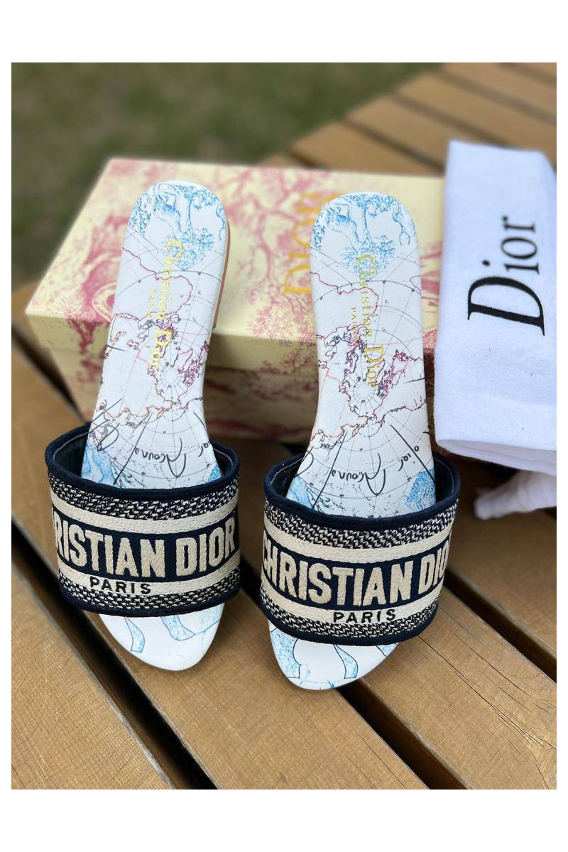 Dior Женские шлепанцы Dway Slide Embroidered Cotton