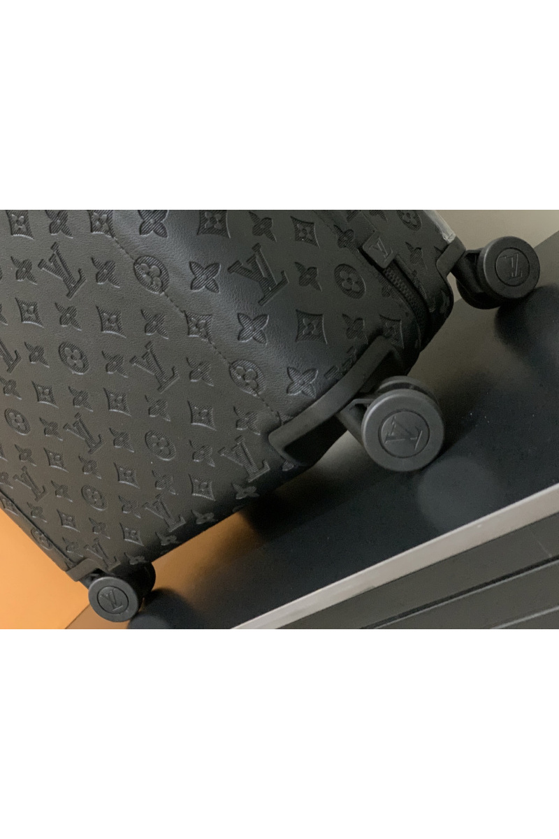 Rimowa Чемодан Horizon Premium 53x37x22 см