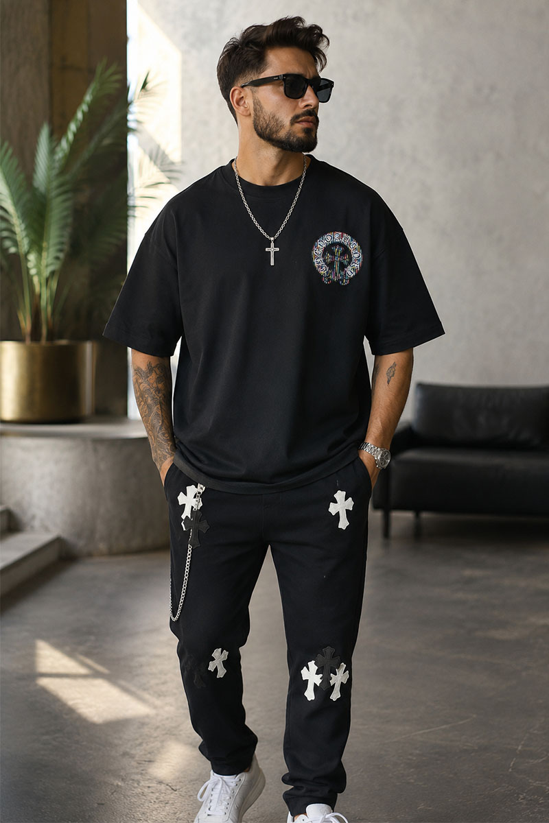 Designer Clothing Чёрная оверсайз футболка Gothic logo 
