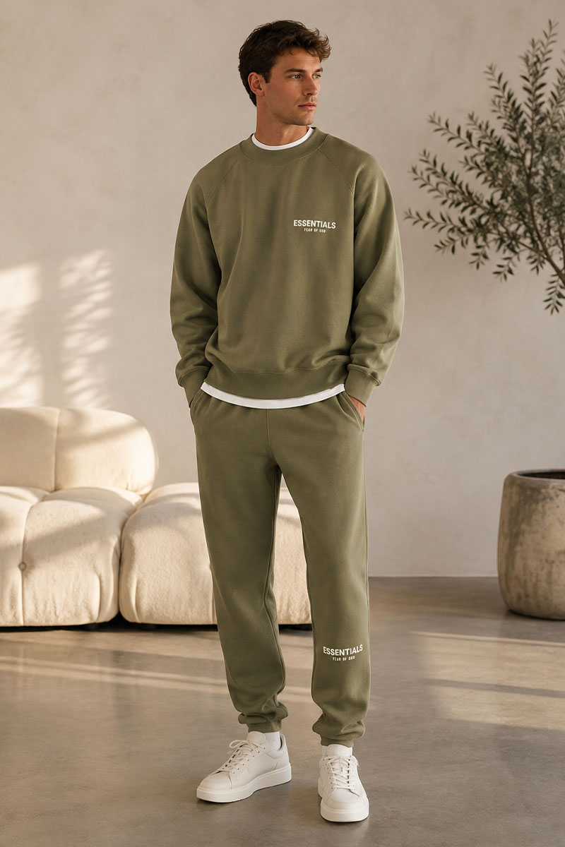 Designer Clothing Зелёный свитшот Fear Of God Essentials Flocked Logo 