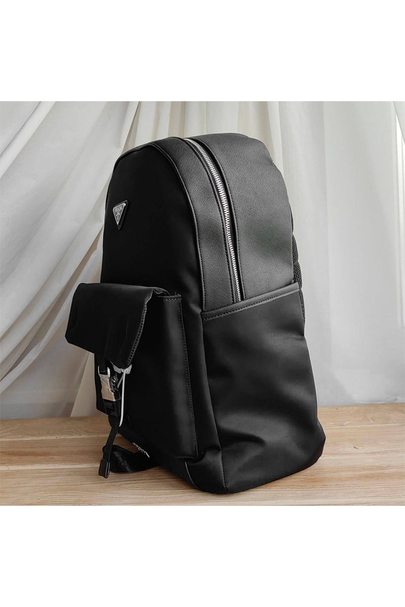 Prada Нейлоновый рюкзак logo-plaque 40x30 см