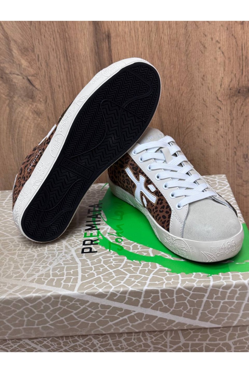 Premiata Женские кожаные кроссовки Stevend Leopard