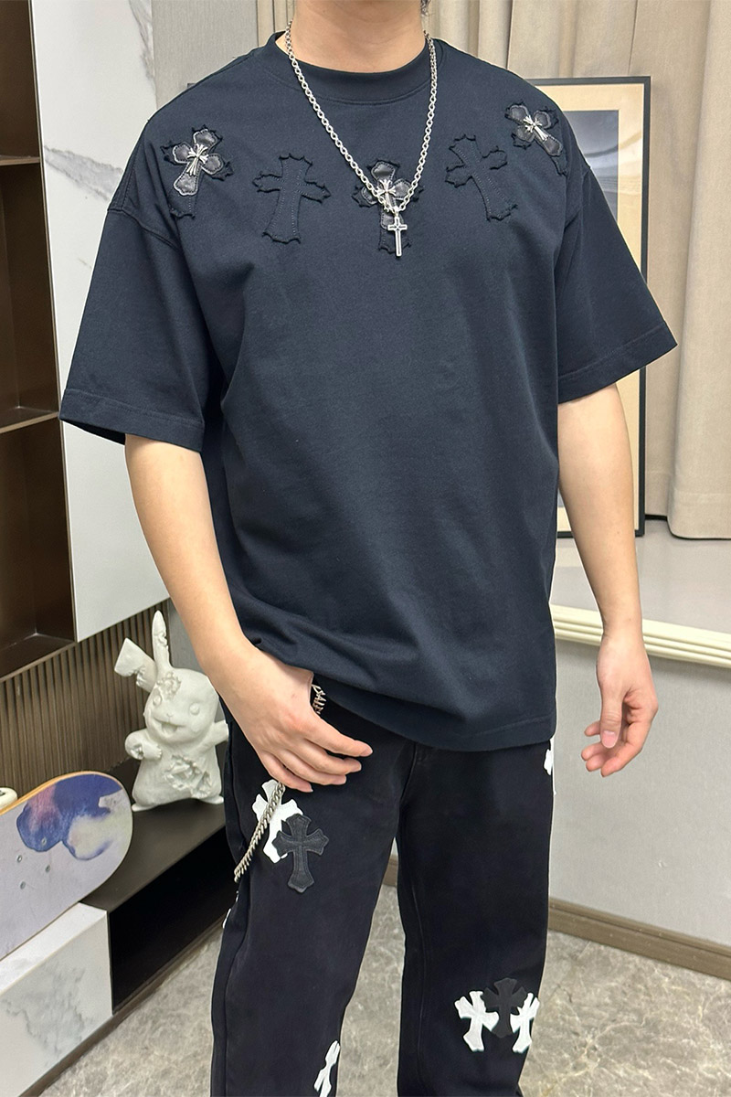 Designer Clothing Чёрная оверсайз футболка Gothic logo