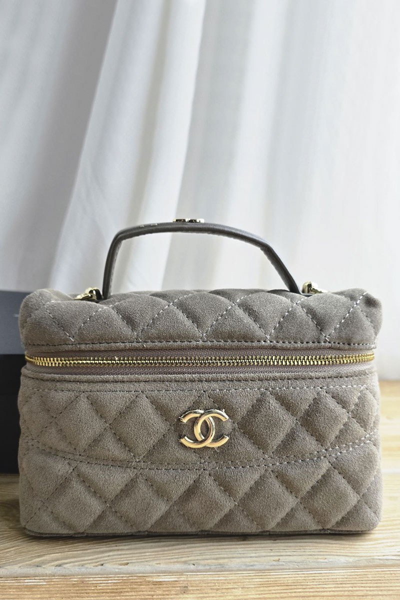 Chаnеl Замшевая сумка Vanity 19x12