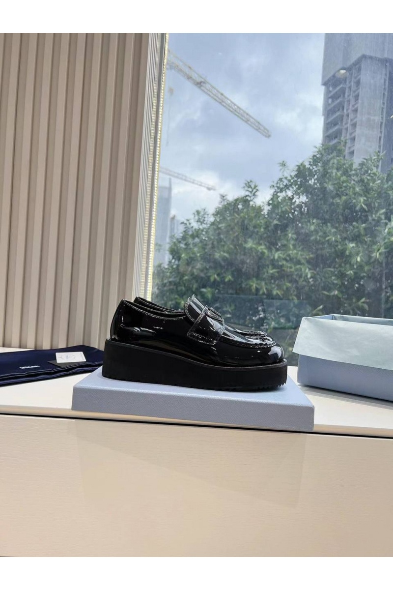 Prada Женские кожаные лоферы Premium - Black