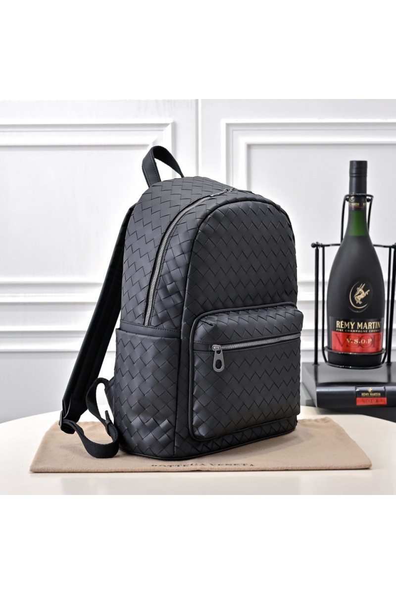 Bottega Veneta Кожаный рюкзак Premium 43x33x15 см