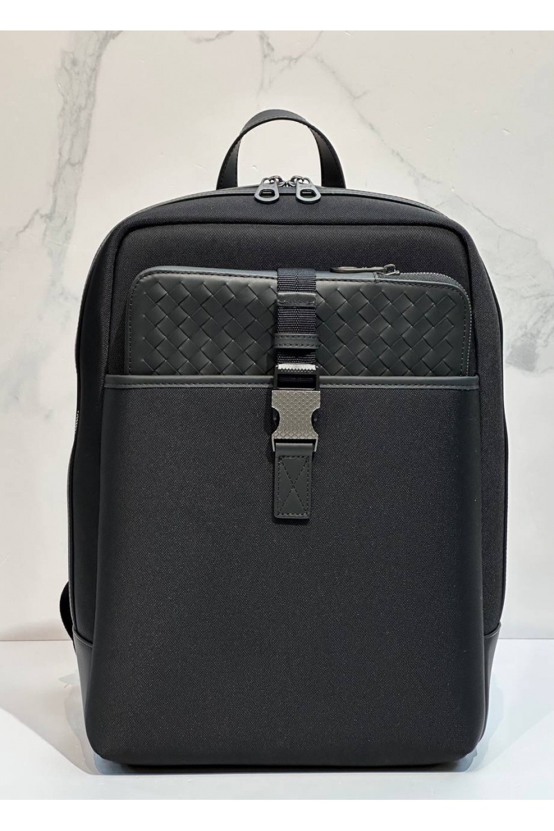 Bottega Veneta Черный рюкзак premium 36x25x15 см