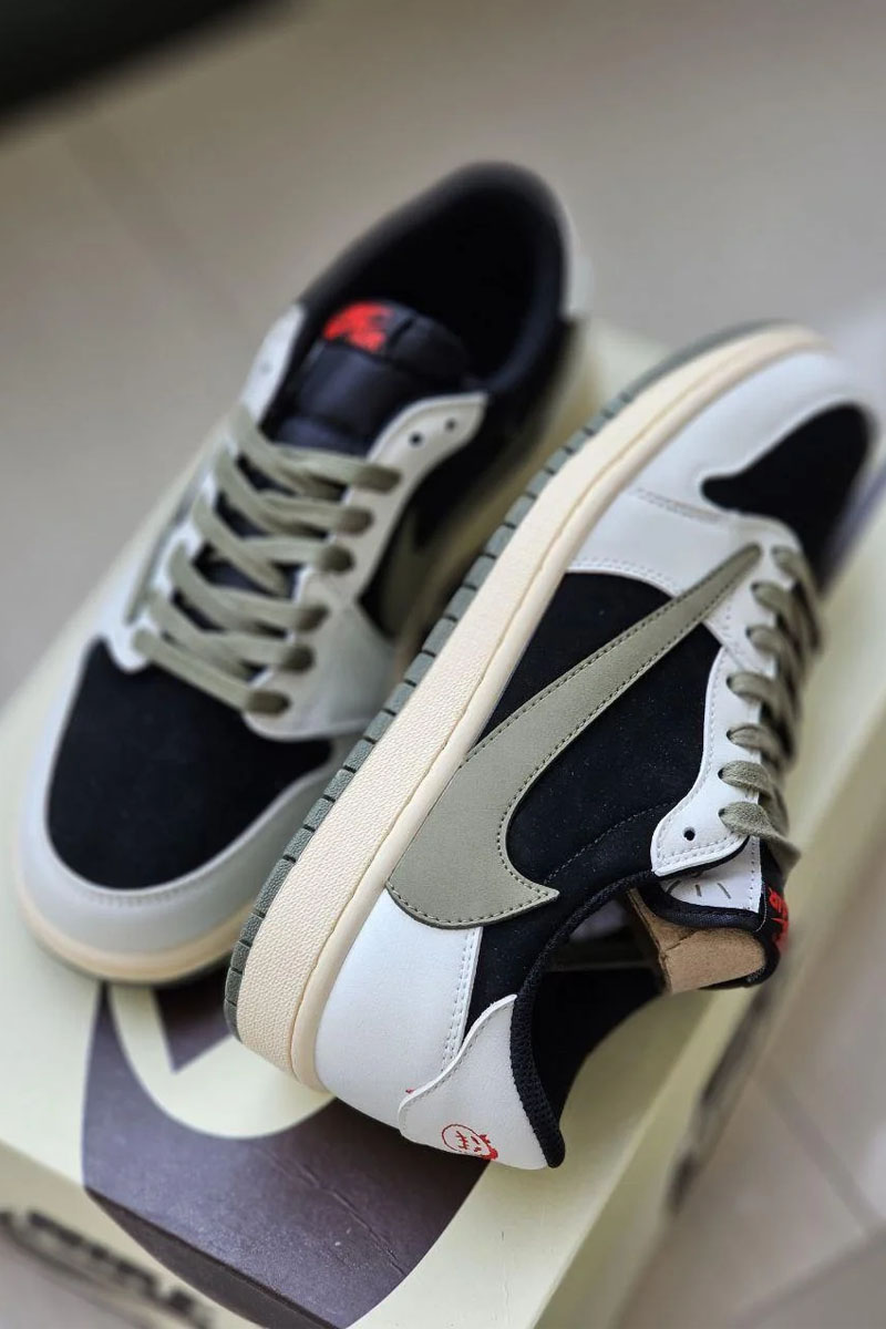 Nike Кроссовки Travis Scott x AJ1 Low OG "Olive"