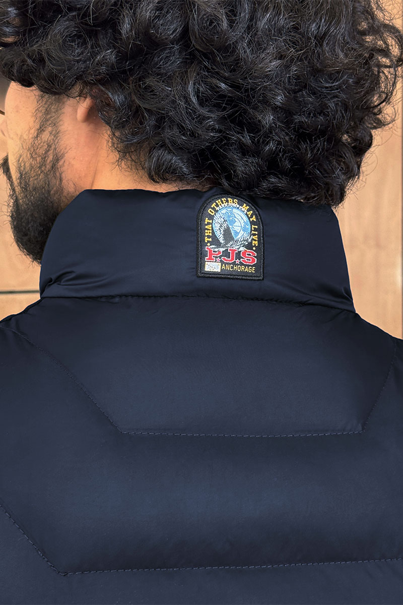 Designer Clothing Жилет синего цвета Parajumpers