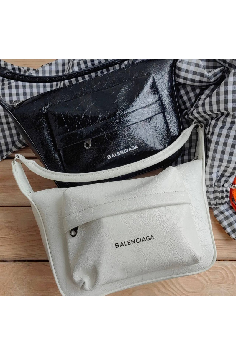 Balenciaga Женская сумка Balenciaga Raver 30x19 см - White