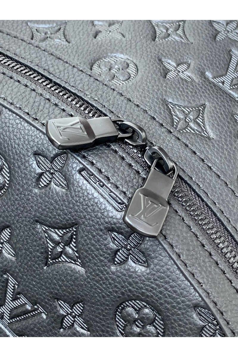 Lоuis Vuittоn Кожаный рюкзак Discovery premium 38x29x20 см