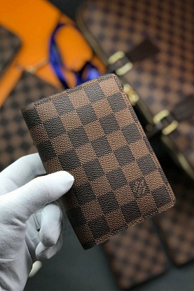 Кожаная обложка для паспорта Damier Ebene 10x14 см