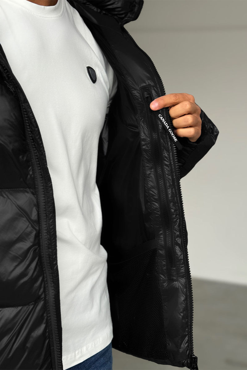 Canada Goose Мужской чёрный пуховик logo-patch