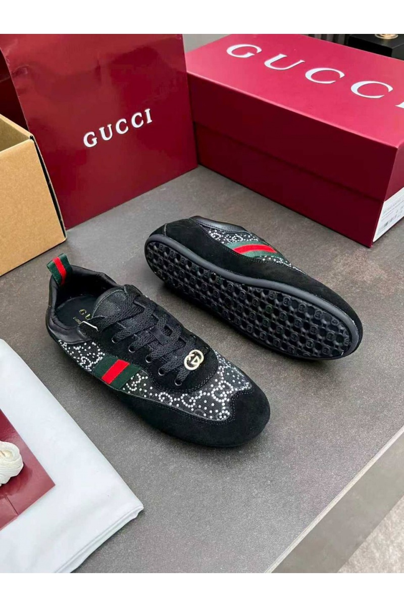 Gucci Женские кроссовки GG Shift premium