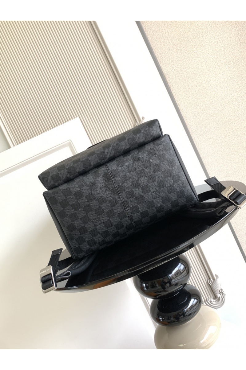Lоuis Vuittоn Кожаный рюкзак Discovery Premium 38x29x20 см