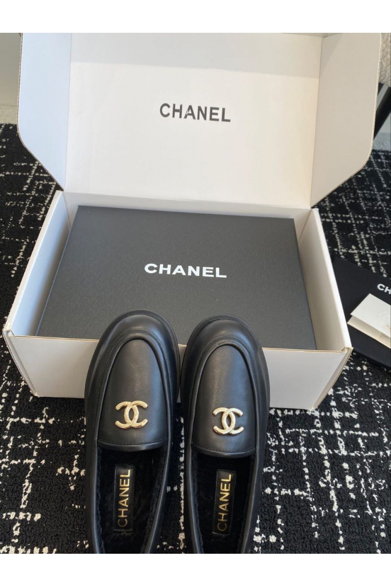 Chаnеl Женские кожаные лоферы с мехом Premium - Black