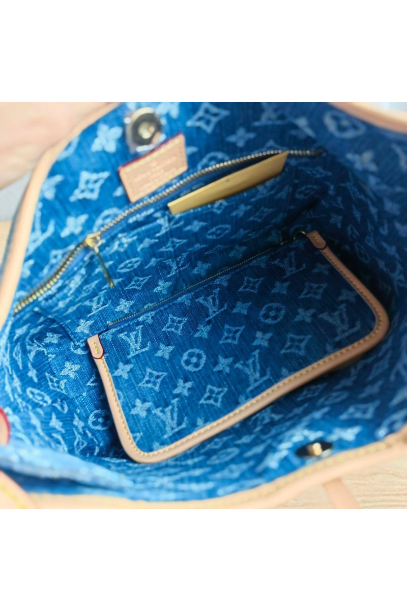 Lоuis Vuittоn Женская сумка-хобо Carry All MM 29x24 см
