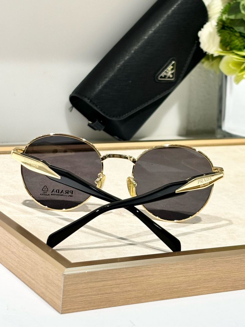 Prada Солнцезащитные очки Loden Lenses