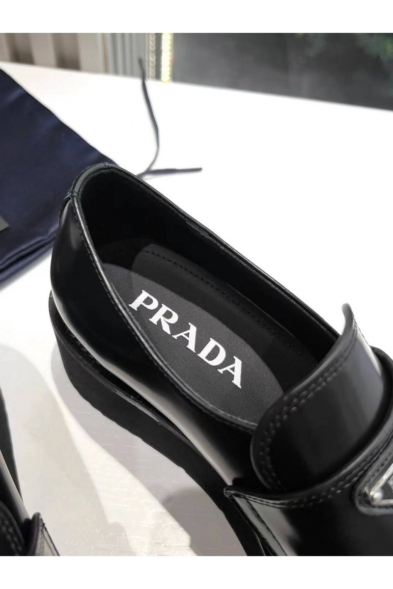 Prada Женские кожаные лоферы Premium - Black