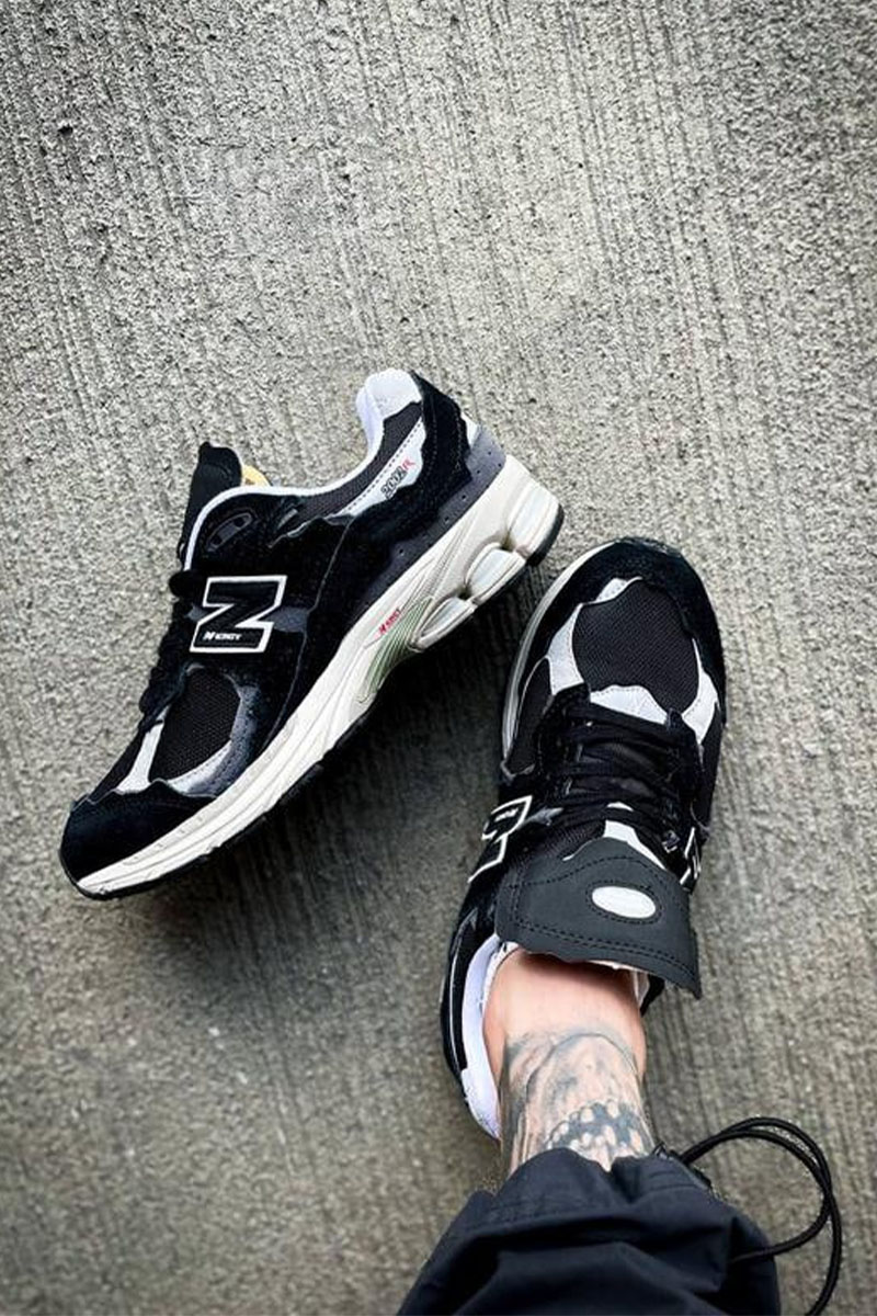 Sneakers Кроссовки 2002R Protection Pack "Black"