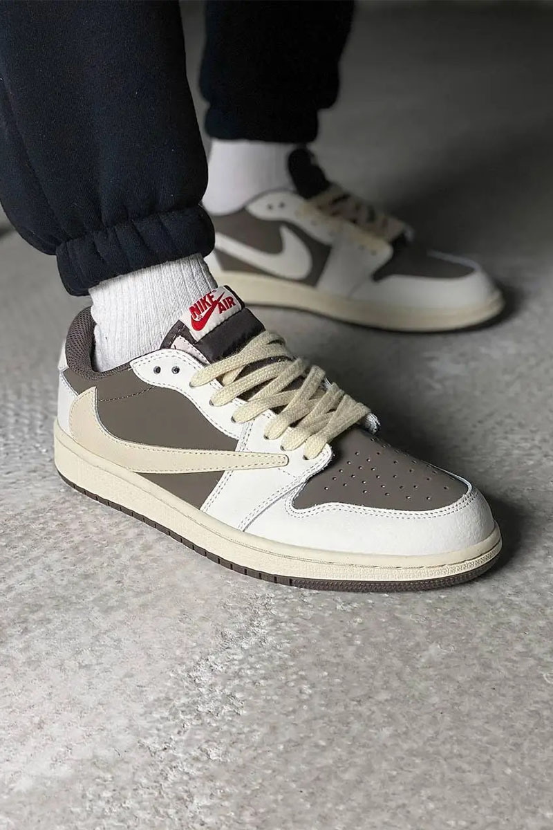 Nike Кроссовки Travis Scott x AJ1 Low "Reverse Mocha"