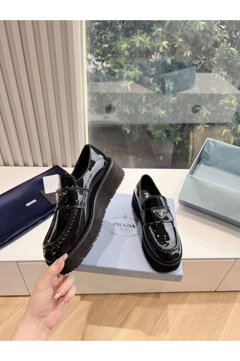 Prada Женские кожаные лоферы Premium - Black