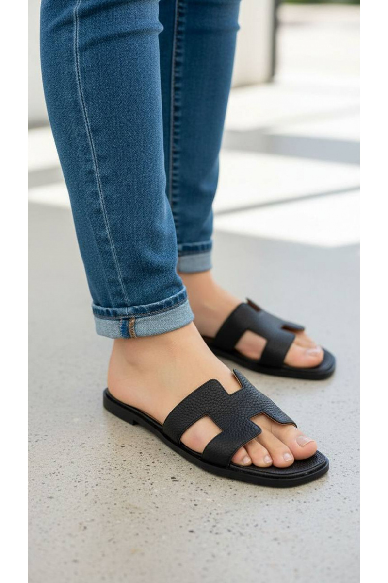 Hermes Женские кожаные шлёпанцы Oran