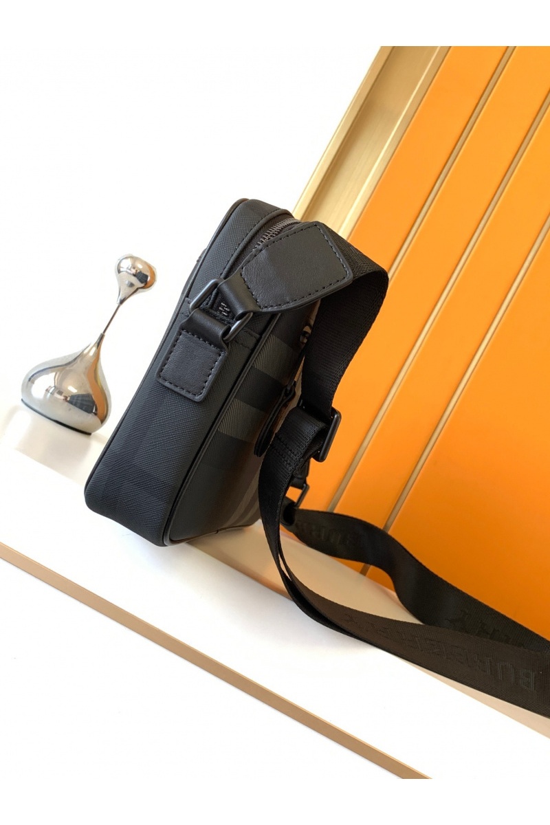 Burberry Кожаная сумка Muswell Premium 25x19x6 см