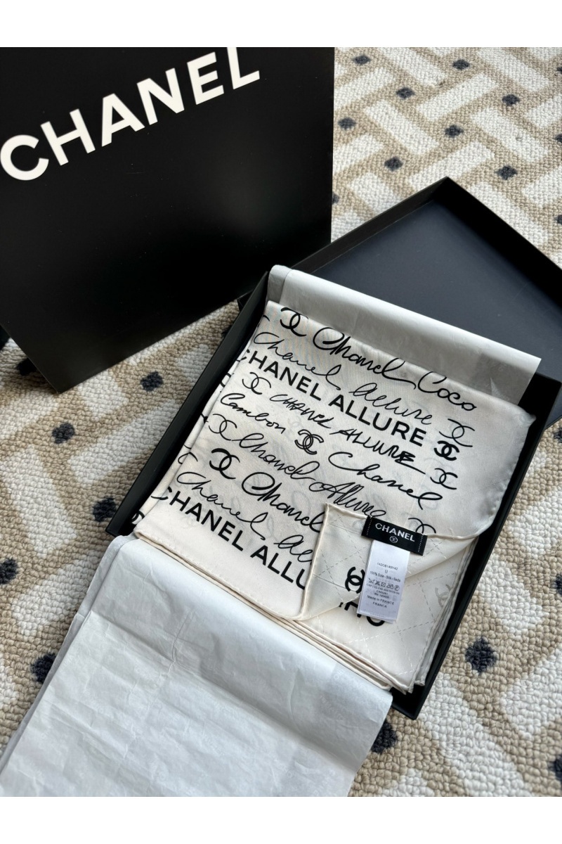 Chаnеl Платок Allure premium 87x87 см