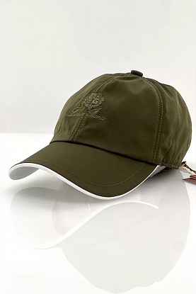 Зелёная бейсболка embroidered-logo