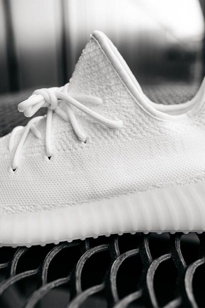 Adidas Кроссовки Yeezy Boost 350 V2 - Triple White Premium