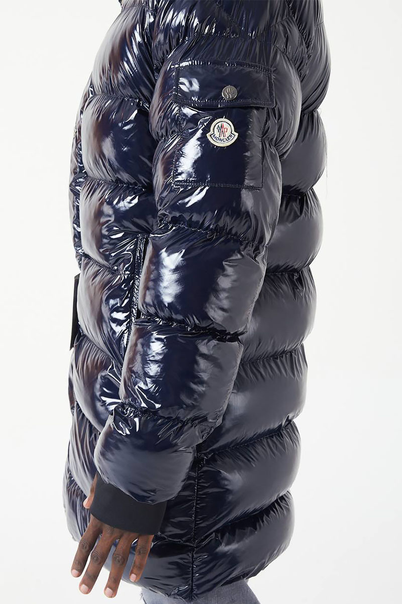 Moncler Мужская тёмно-синяя парка с глянцевым эффектом logo-patch